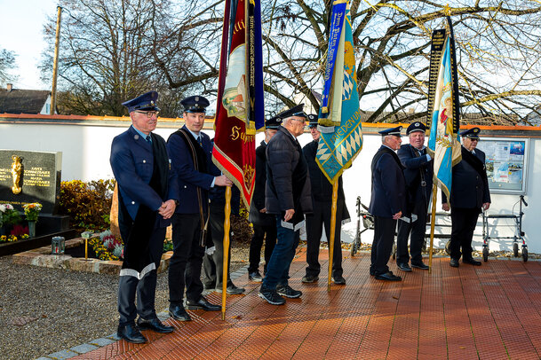 Thumbnail: _JA 24890 16.11.2025 KSV Hohenried, Heldengedenktag, Volkstrauertag.jpg
